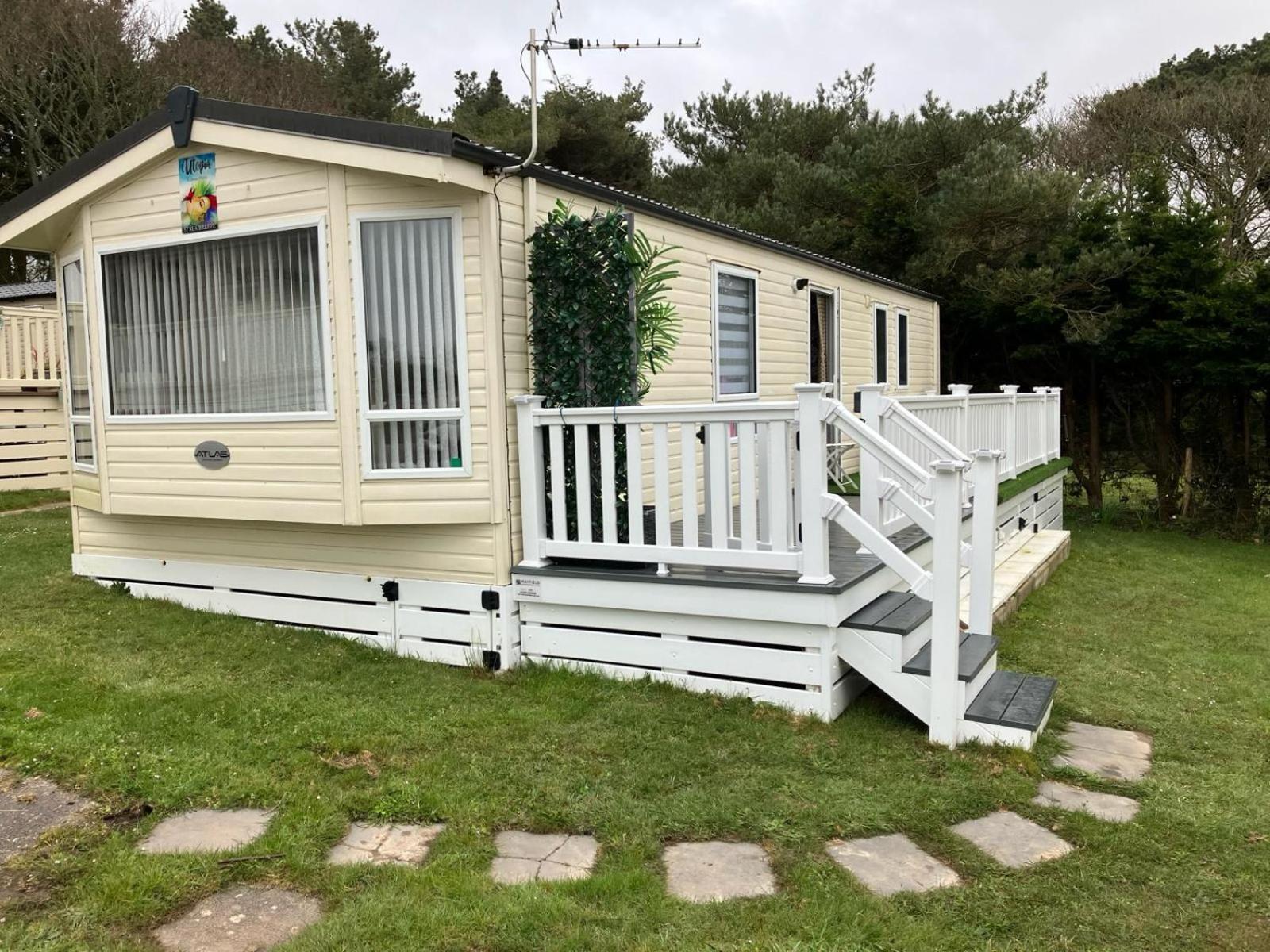 Seabreeze, Utopia, Walking Distance To Beach, 5 Star Shorefield Country Park, Milford On Sea, Shorefield Road, So41 0Lh, United Kingdom Zewnętrze zdjęcie