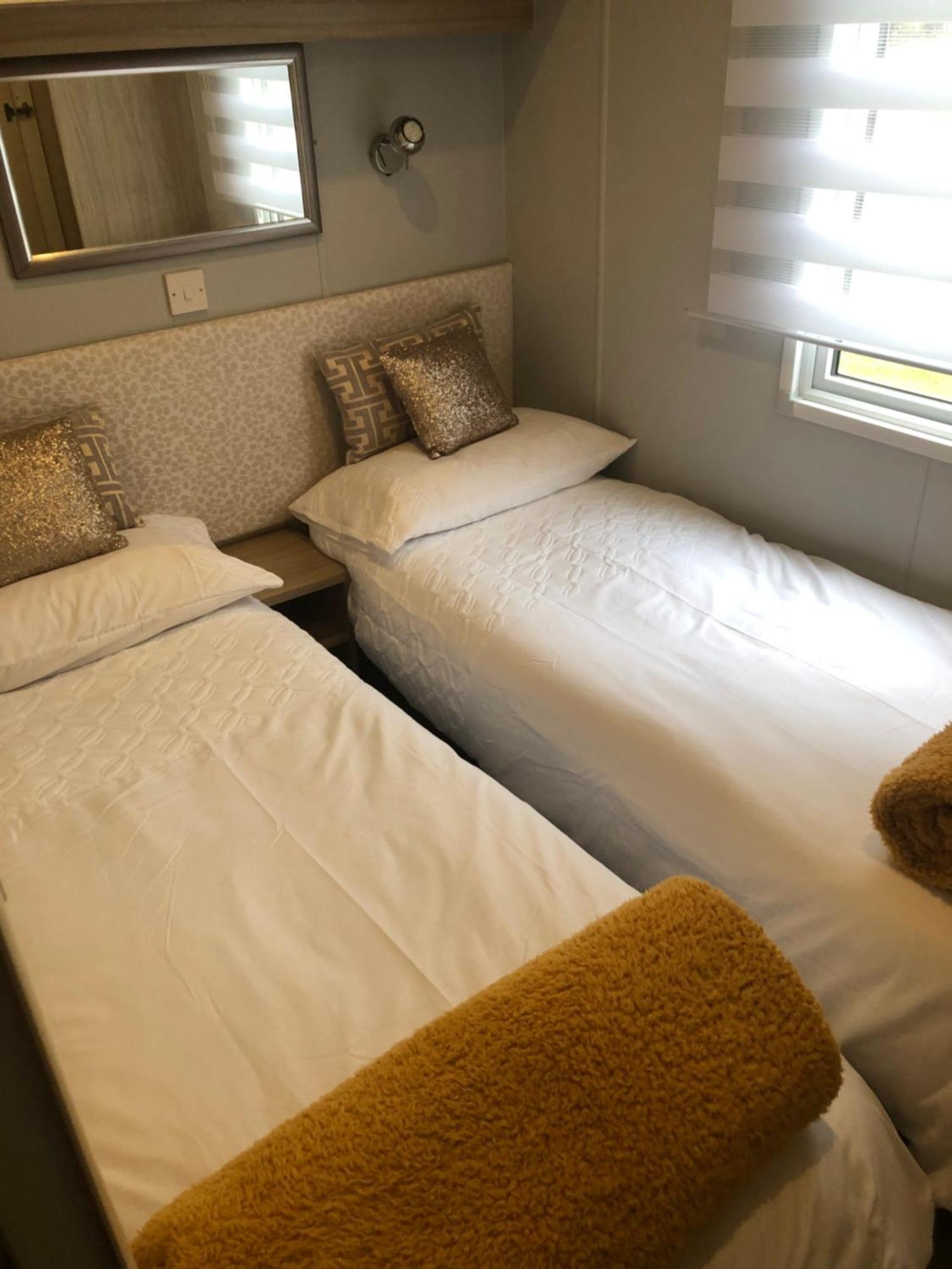 Seabreeze, Utopia, Walking Distance To Beach, 5 Star Shorefield Country Park, Milford On Sea, Shorefield Road, So41 0Lh, United Kingdom Zewnętrze zdjęcie